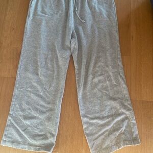 Old Navy Heather Gray Sweatpants